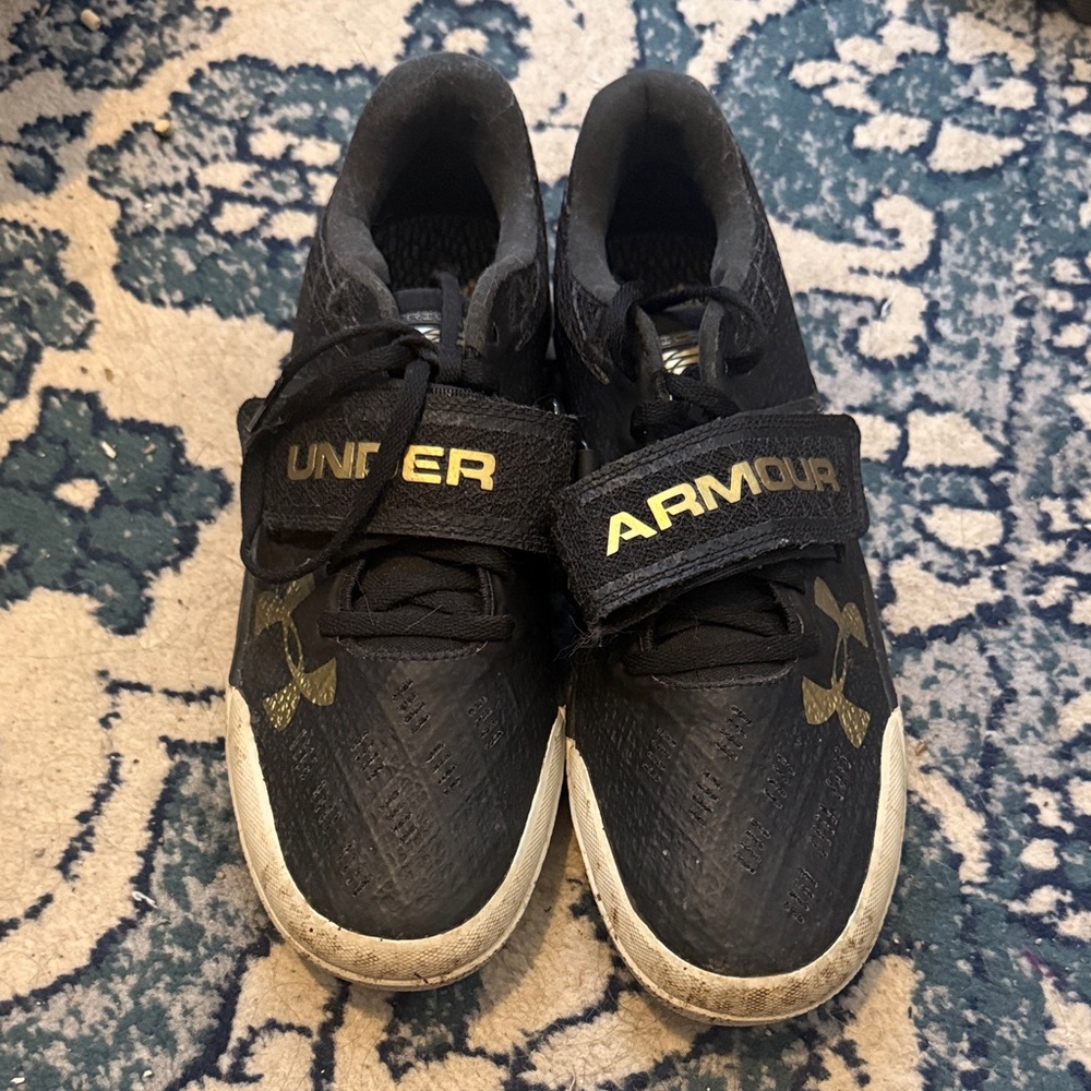Under Armour Throwing Shoes